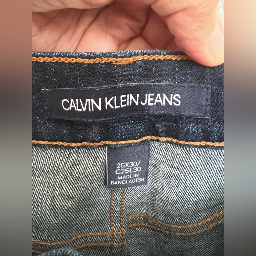 Calvin Klein Mid Rise Jeans - Picture 2 of 6